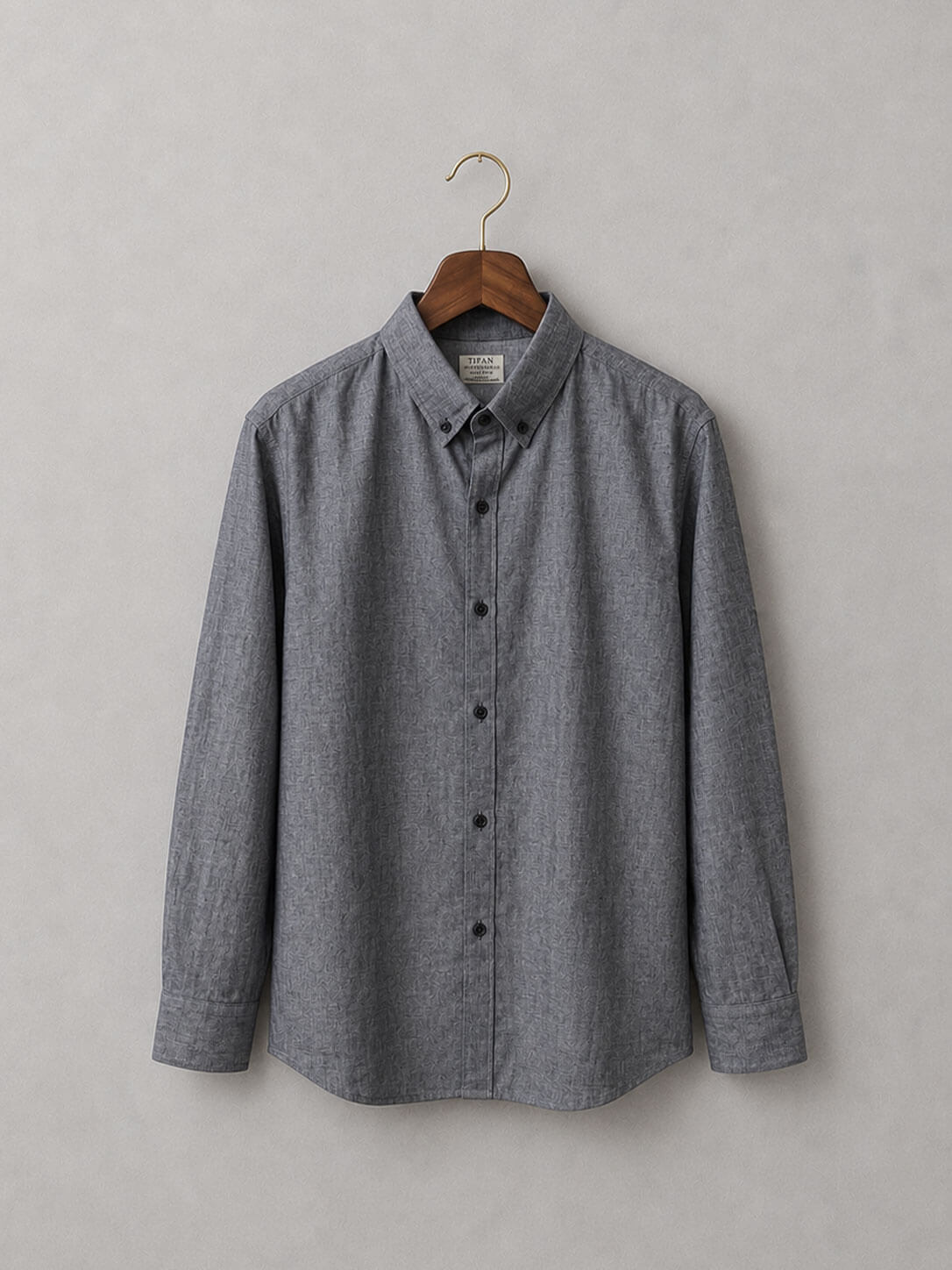 Grey solid casual cotton shirt for men, button-down collar Main image